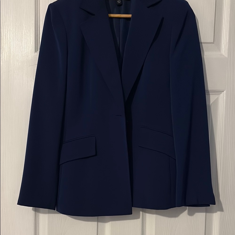 Kasper Blue Blazer Structured Professional Design
